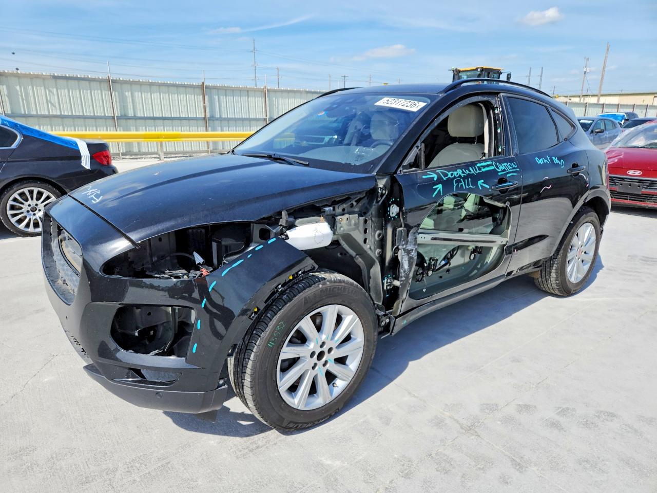2020 Jaguar E-Pace, VIN SADFK2FX7L1Z79992 — Front end