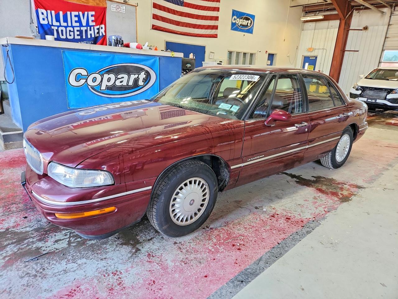 1998 Buick LeSabre Limited, VIN 1G4HR52K3WH431300 — Перед