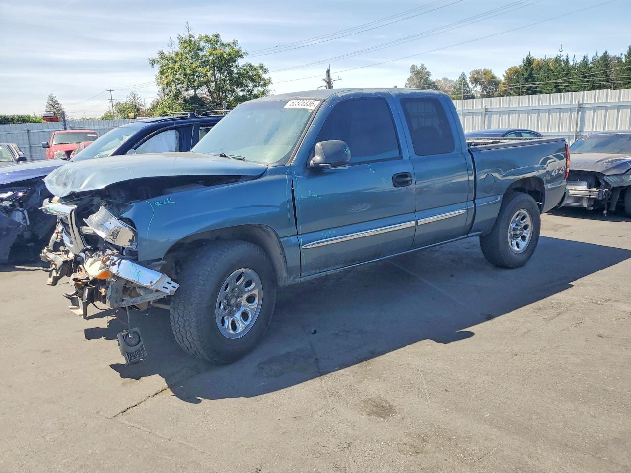 2006 GMC Sierra 1500 SLE1, VIN 1GTEK19T66Z195920 — Front end