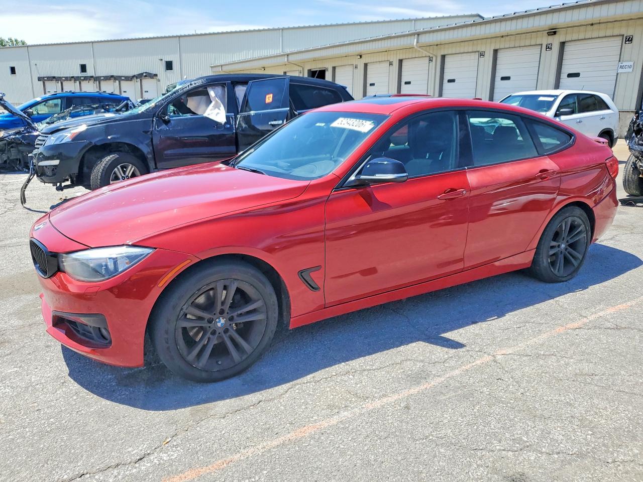 2015 BMW 3 Series 328i Gran Turismo xDrive, VIN WBA3X5C51FD559830 — Minor dents and scratches