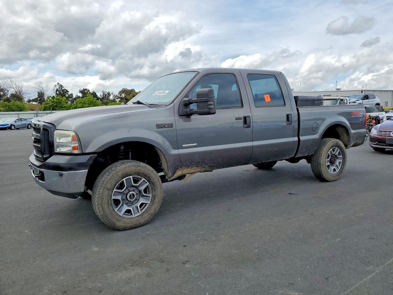 2006 Ford F-350 XL, VIN 1FTWW31P46EC29086 — Vandalism