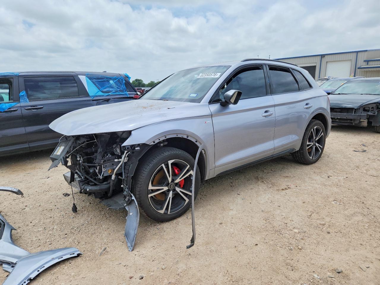 2025 Audi Q5 S line Premium Plus, VIN WA1EAAFY1S2016408 — Frame damage