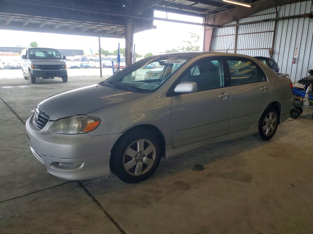 2008 Toyota Corolla CE, VIN 1NXBR32E08Z016627 — Front end