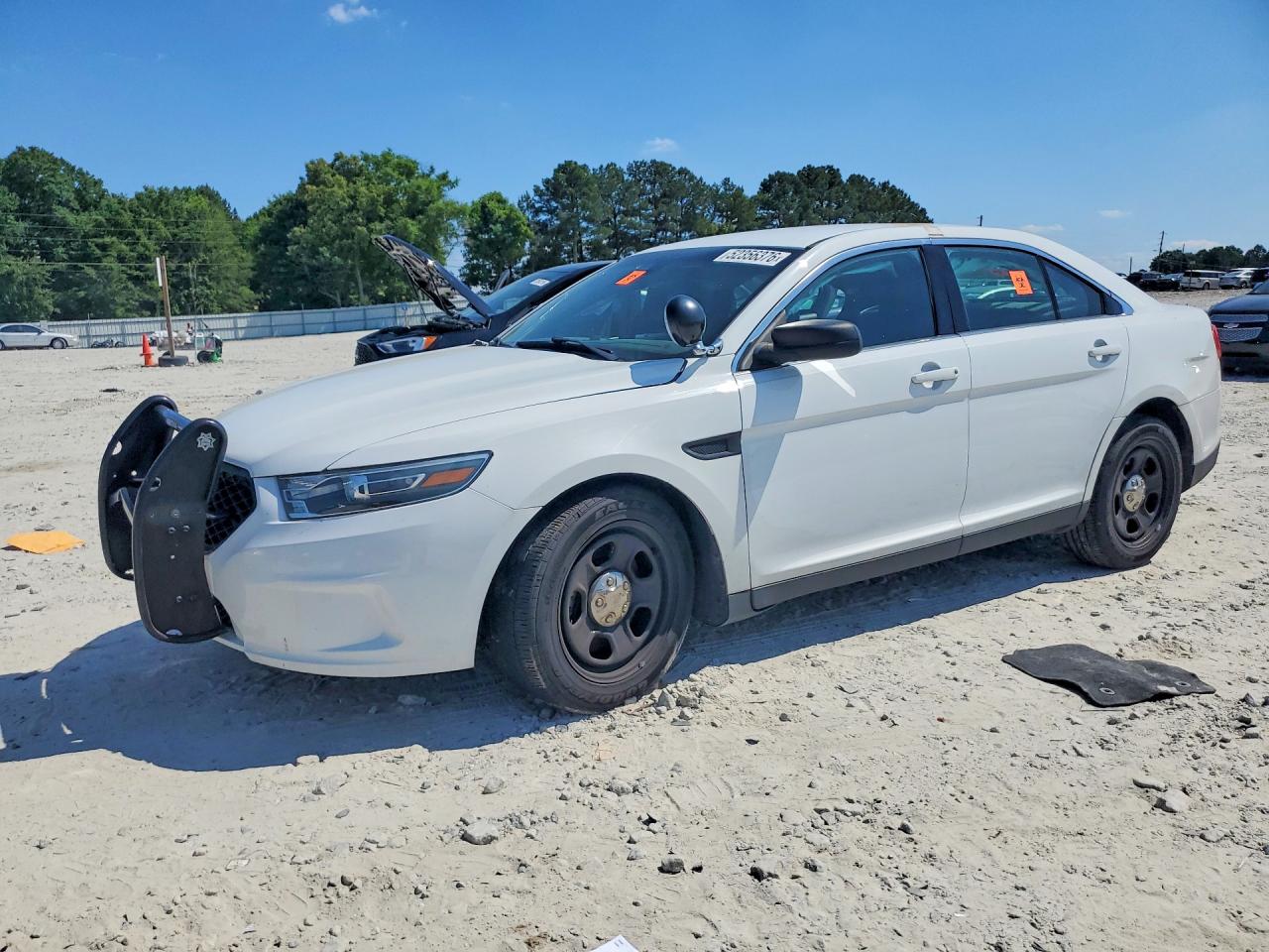 2019 Ford Police Interceptor, VIN 1FAHP2MKXKG113539 — Side