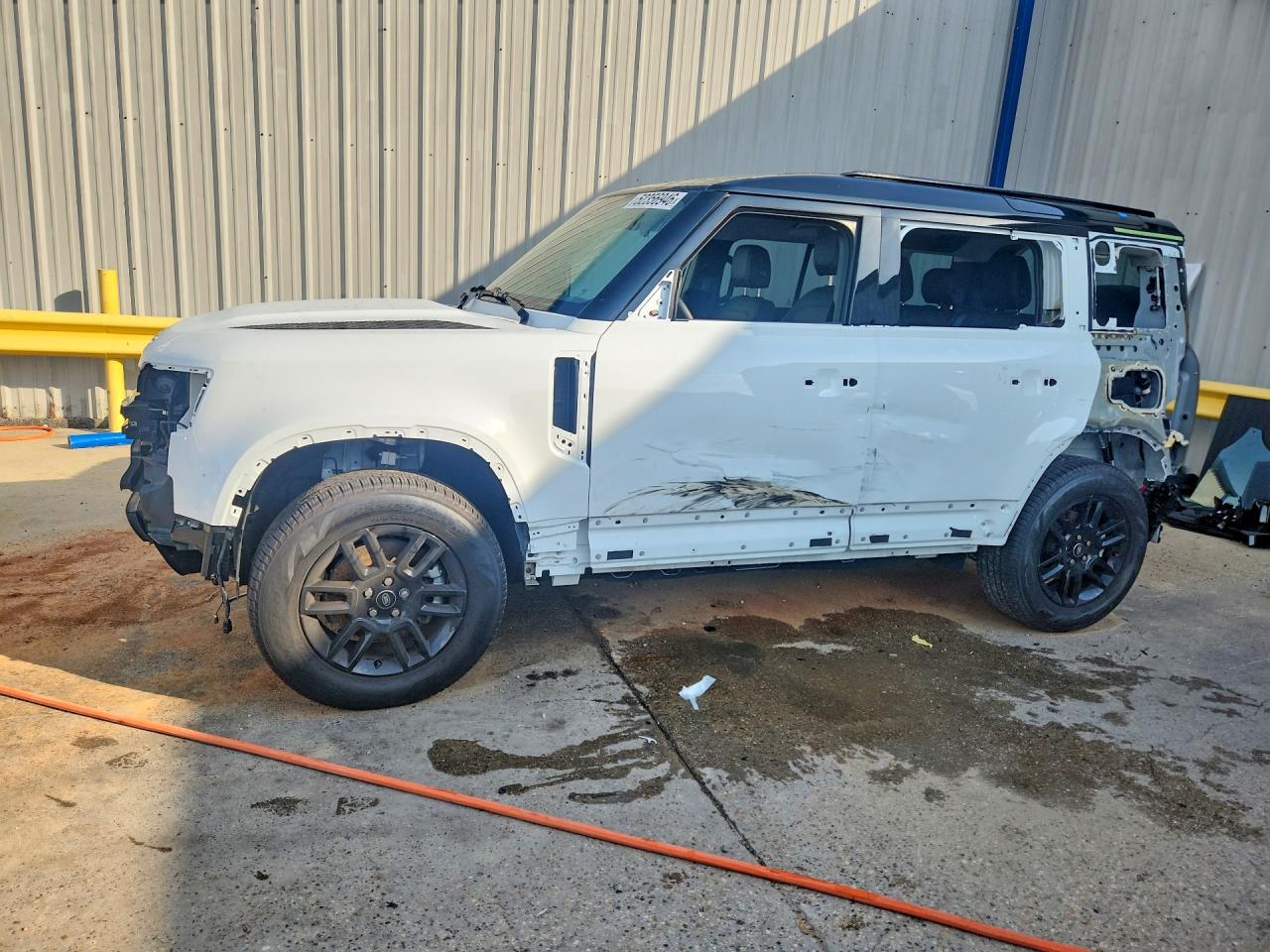 2023 Land Rover Defender S, VIN SALEJ7EX1P2239436 — Side