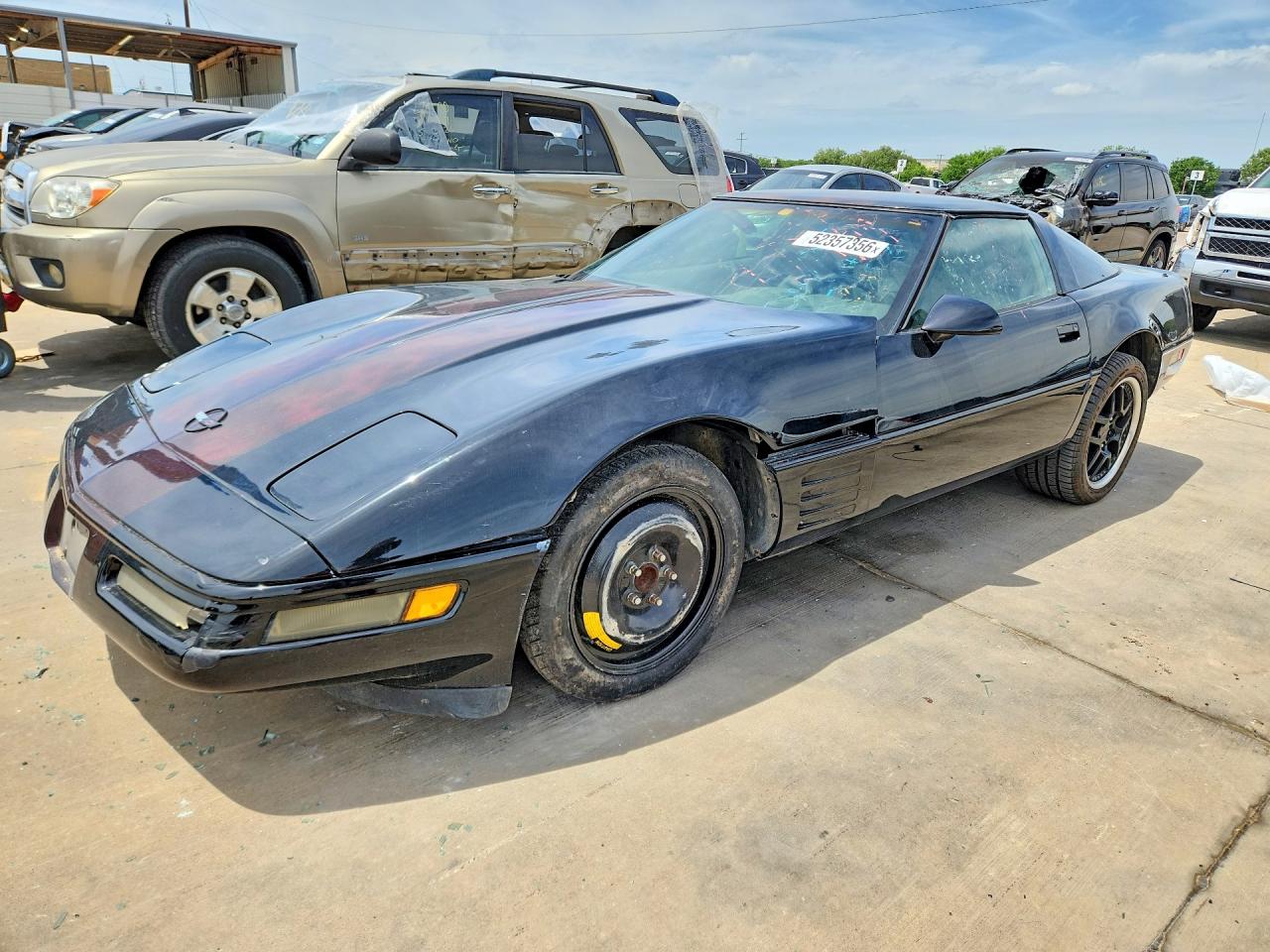 1991 Chevrolet Corvette, VIN 1G1YY2381M5100537 — Normal wear