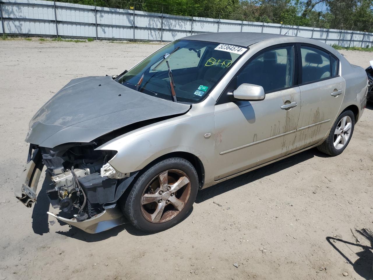 2004 Mazda 3 i, VIN JM1BK12FX41176483 — Front end