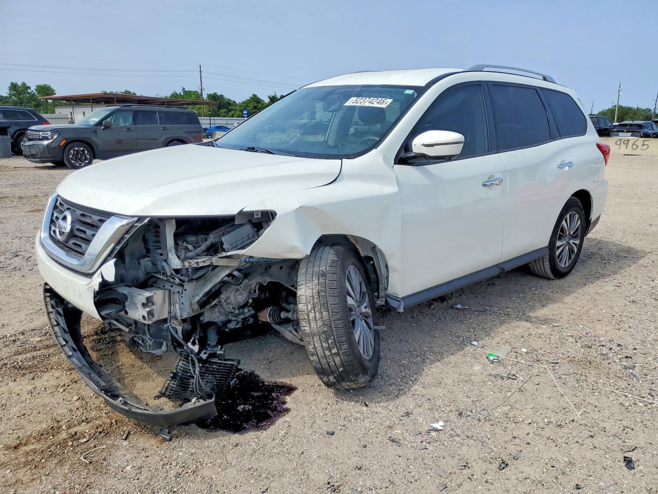 2020 Nissan Pathfinder SL, VIN 5N1DR2CM6LC604362 — Перед