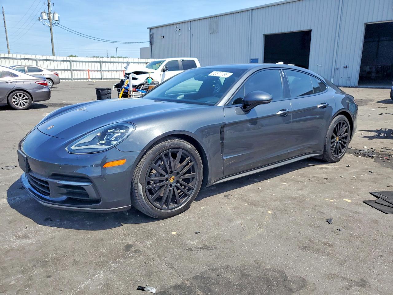 2018 Porsche Panamera, VIN WP0AA2A73JL100814 — Мелкие вмятины и царапины