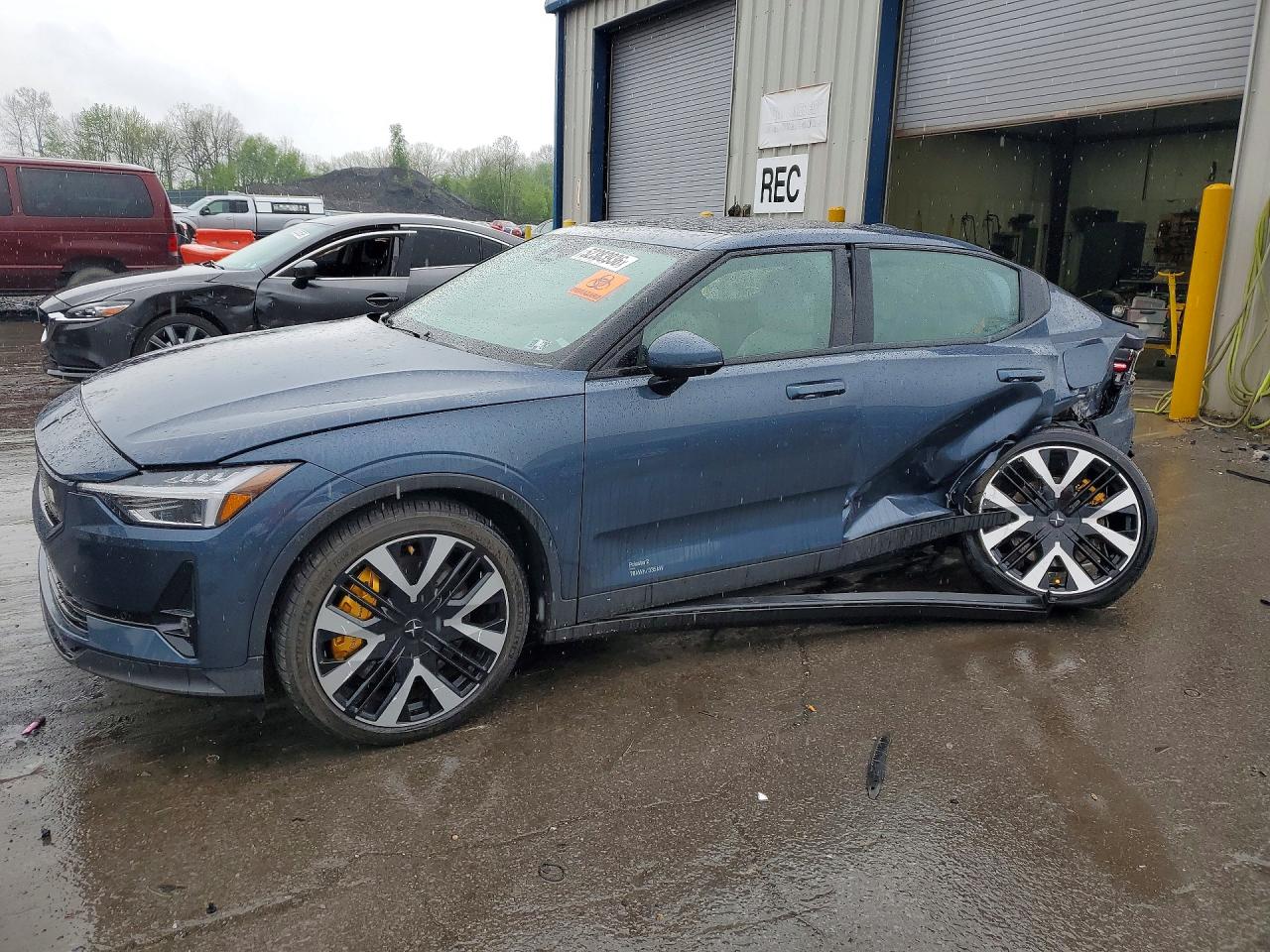2024 Polestar 2 Performance Plus, VIN YSMFG3KA3RL213473 — Бок