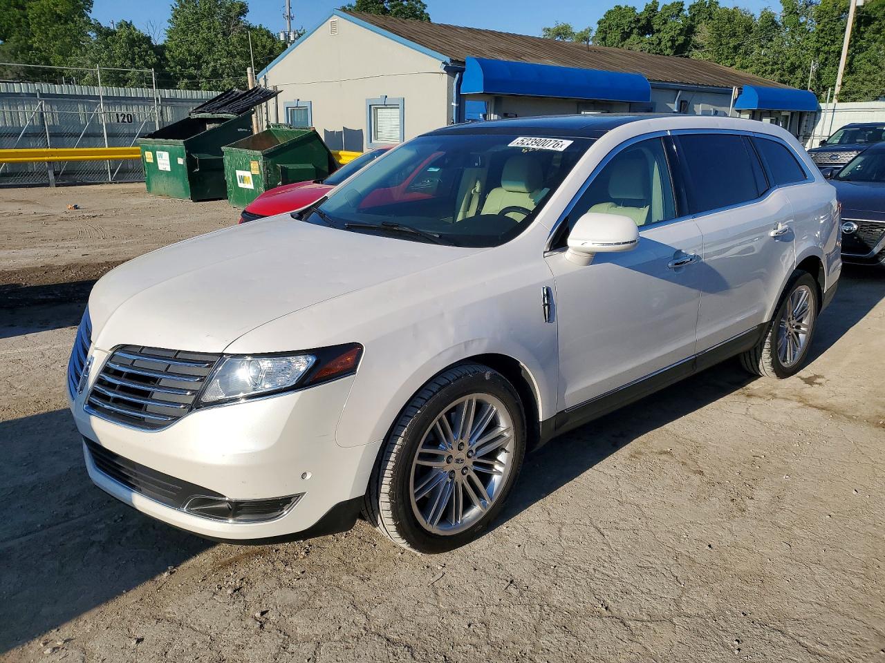 2019 Lincoln MKT Reserve, VIN 2LMHJ5AT1KBL01965 — Hail