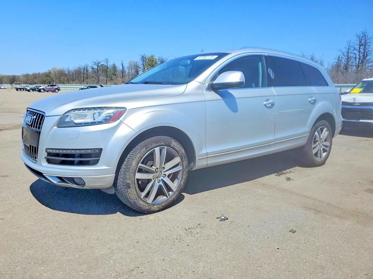 2015 Audi Q7 Premium Plus, VIN WA1LGAFE1FD020481 — Undercarriage