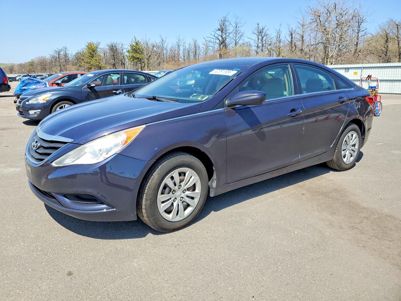 2011 Hyundai Sonata GLS, VIN 5NPEB4AC0BH015569 — Rear end