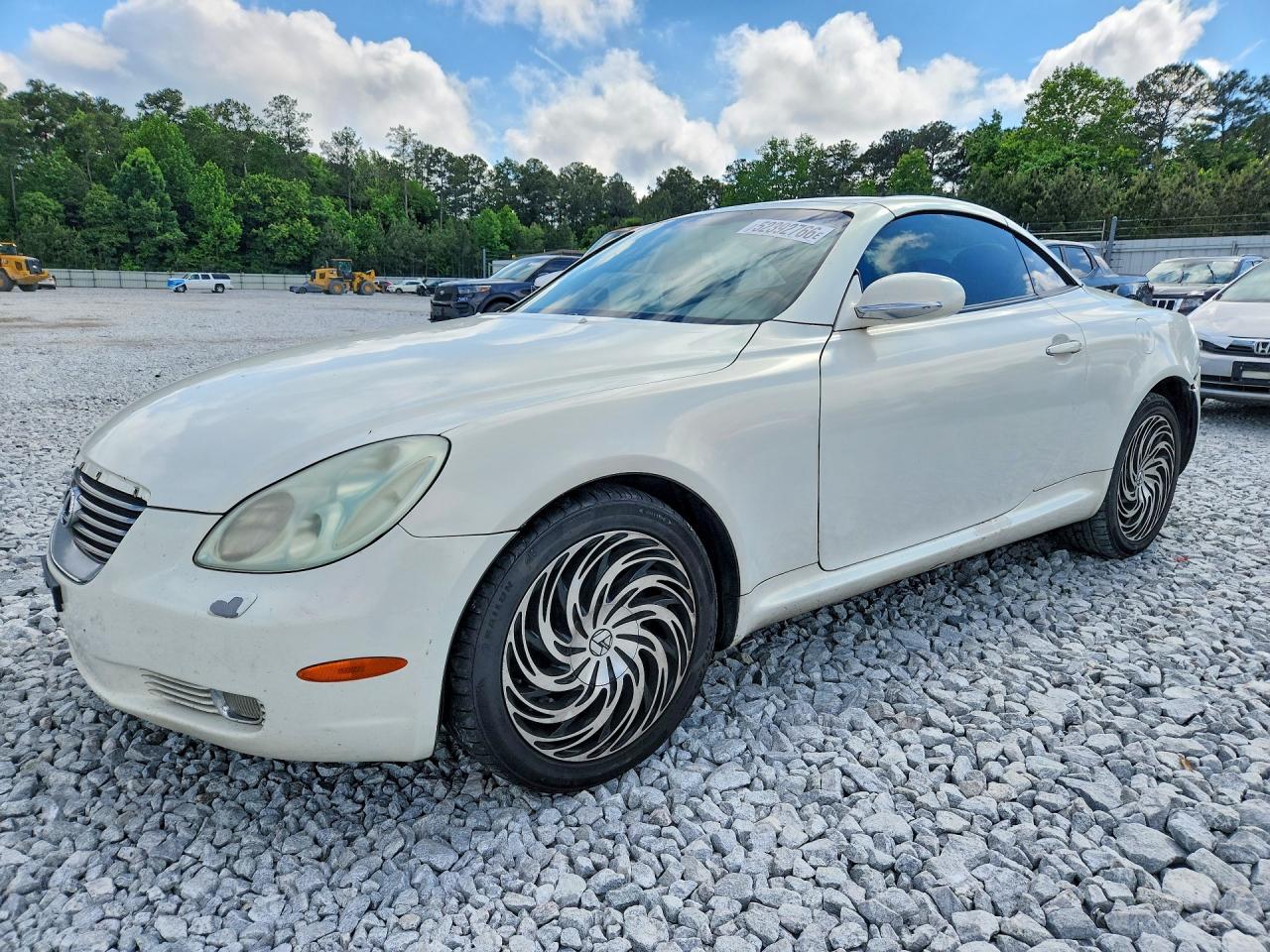 2005 Lexus SC 430, VIN JTHFN48Y450064397 — Side