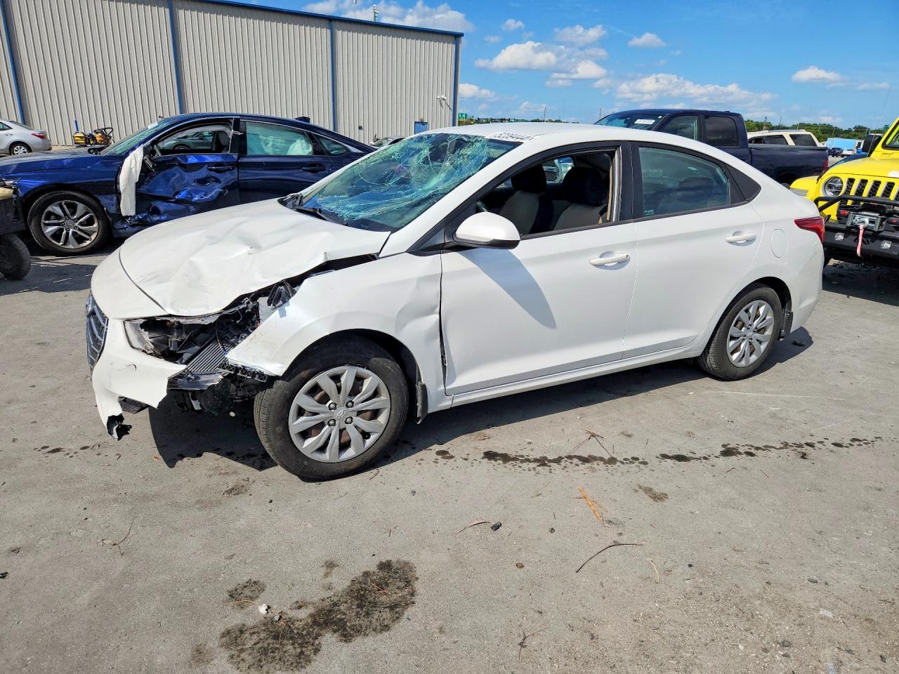 2022 Hyundai Accent SE, VIN 3KPC24A65NE169172 — Front end