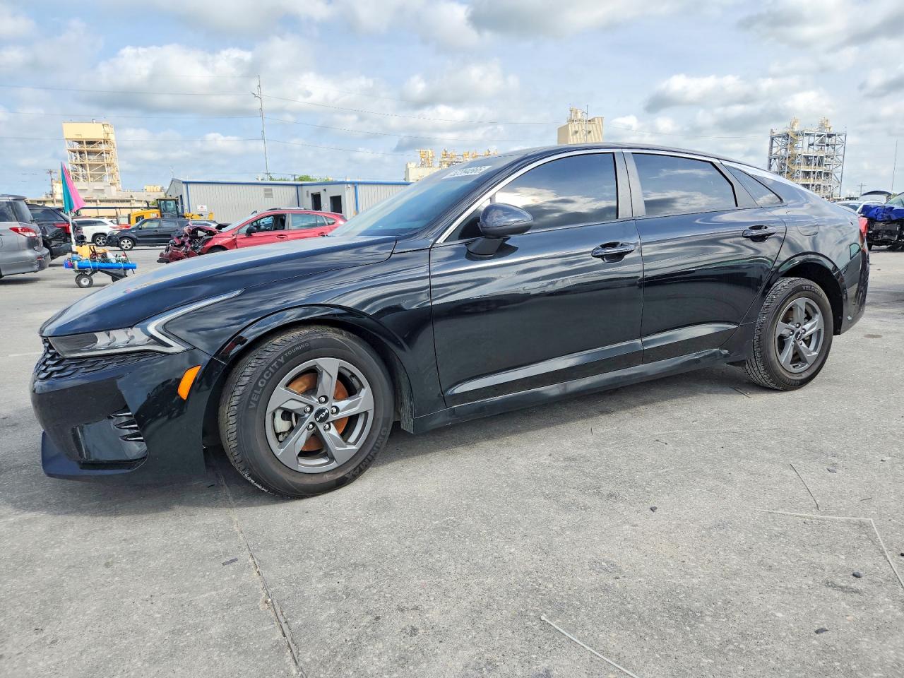 2023 Kia K5 LXS, VIN 5XXG14J27PG192044 — Front end