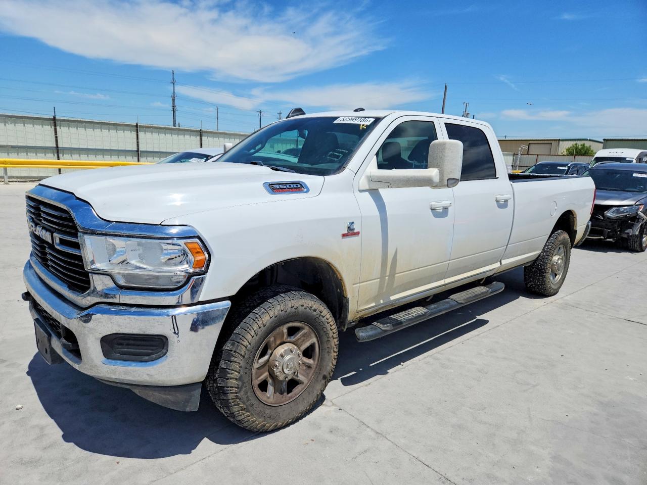 2021 Ram 3500 Lone Star, VIN 3C63R3HL0MG588199 — Зад
