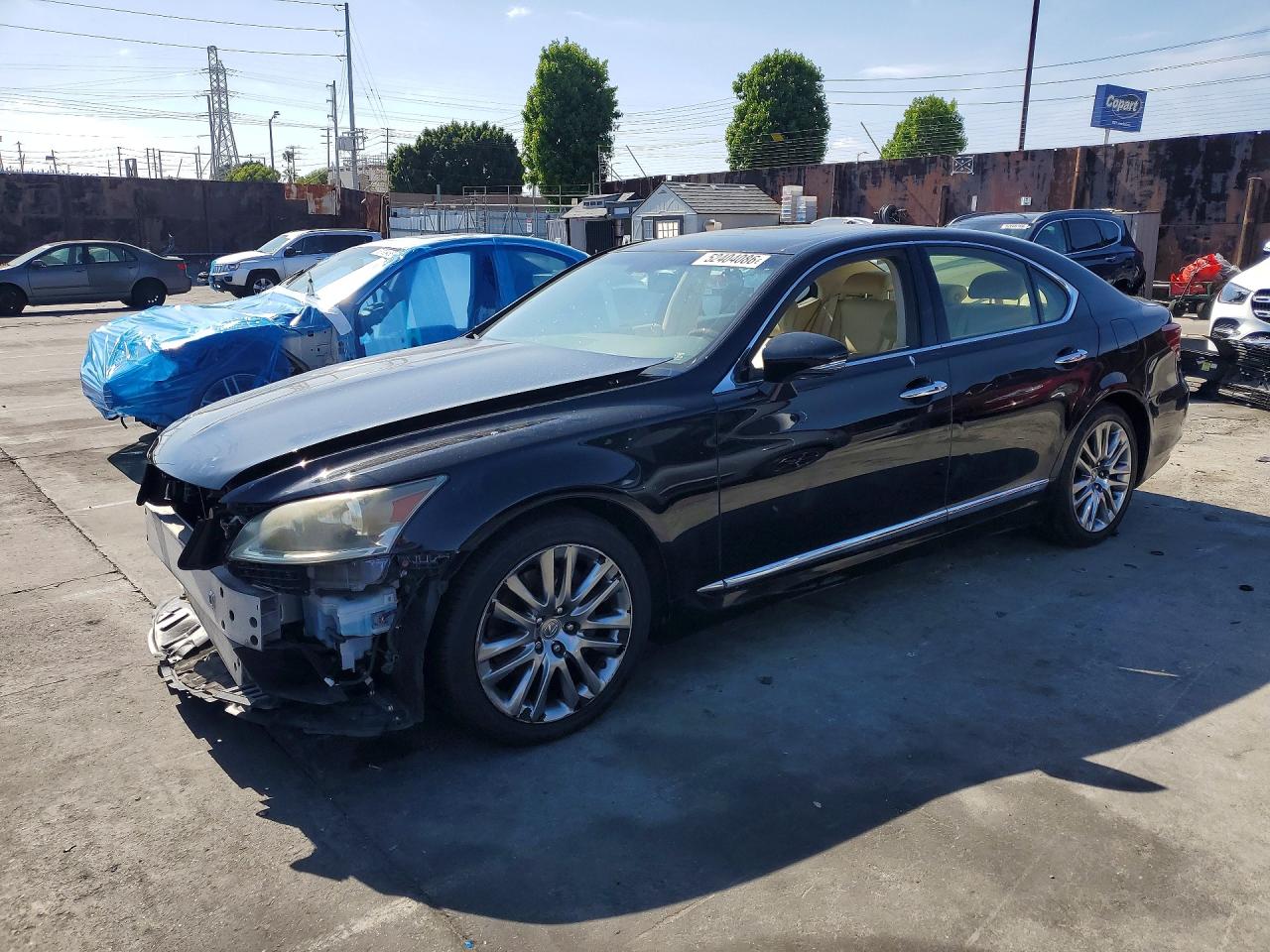 2017 Lexus LS 460, VIN JTHBL5EF9H5145089 — Front end