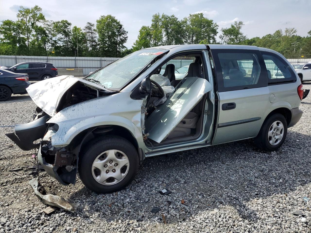 2003 Dodge Caravan SE, VIN 1D4GP25333B108276 — Перед
