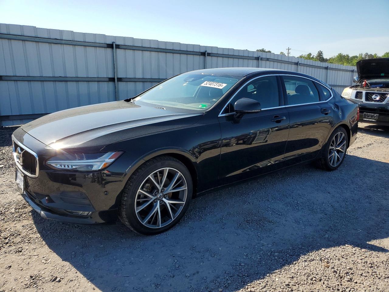 2018 Volvo S90 Momentum, VIN LVY982MK4JP033527 — Крыша