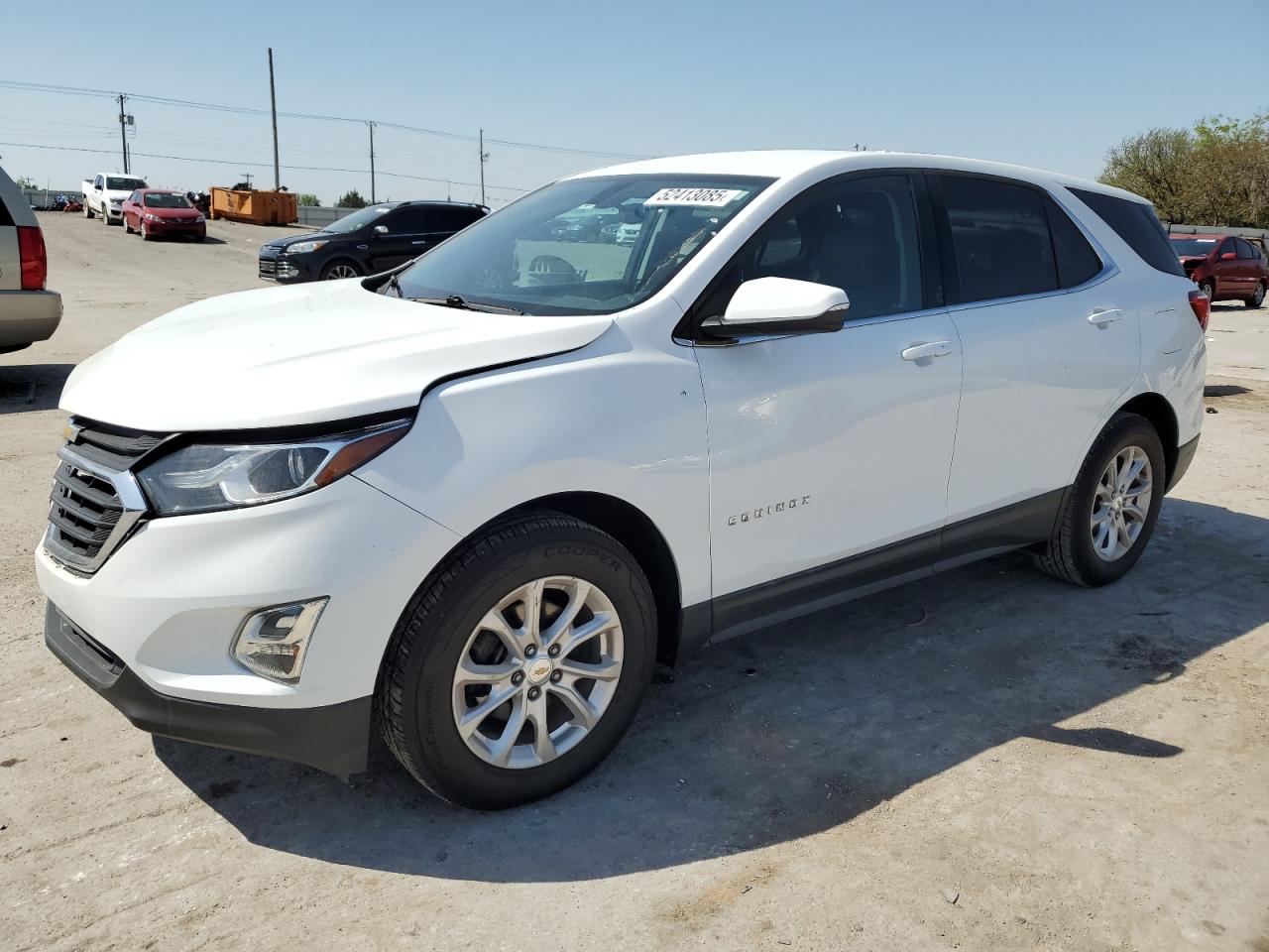 2018 Chevrolet Equinox LT, VIN 2GNAXJEV2J6254240 — Front end