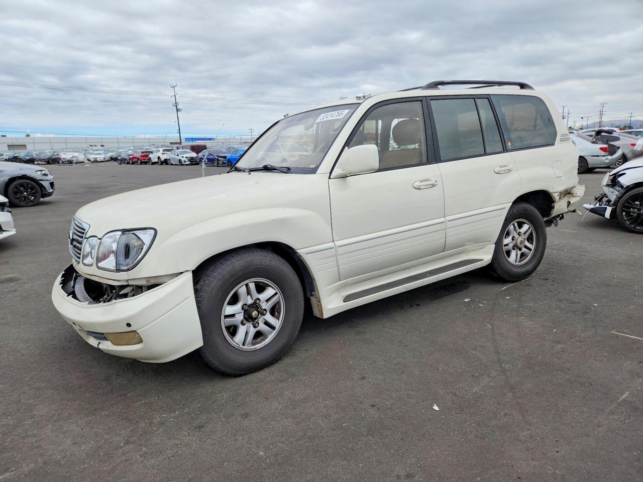 2000 Lexus LX 470, VIN JT6HT00W4Y0120384 — All over