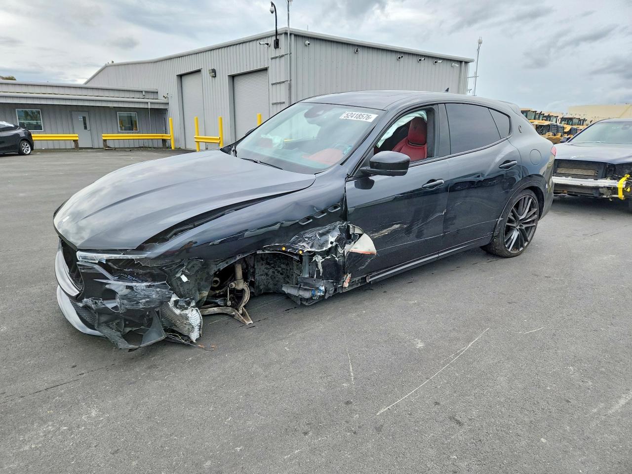 2021 Maserati Levante GTS, VIN ZN661ZUAXMX378465 — Front end