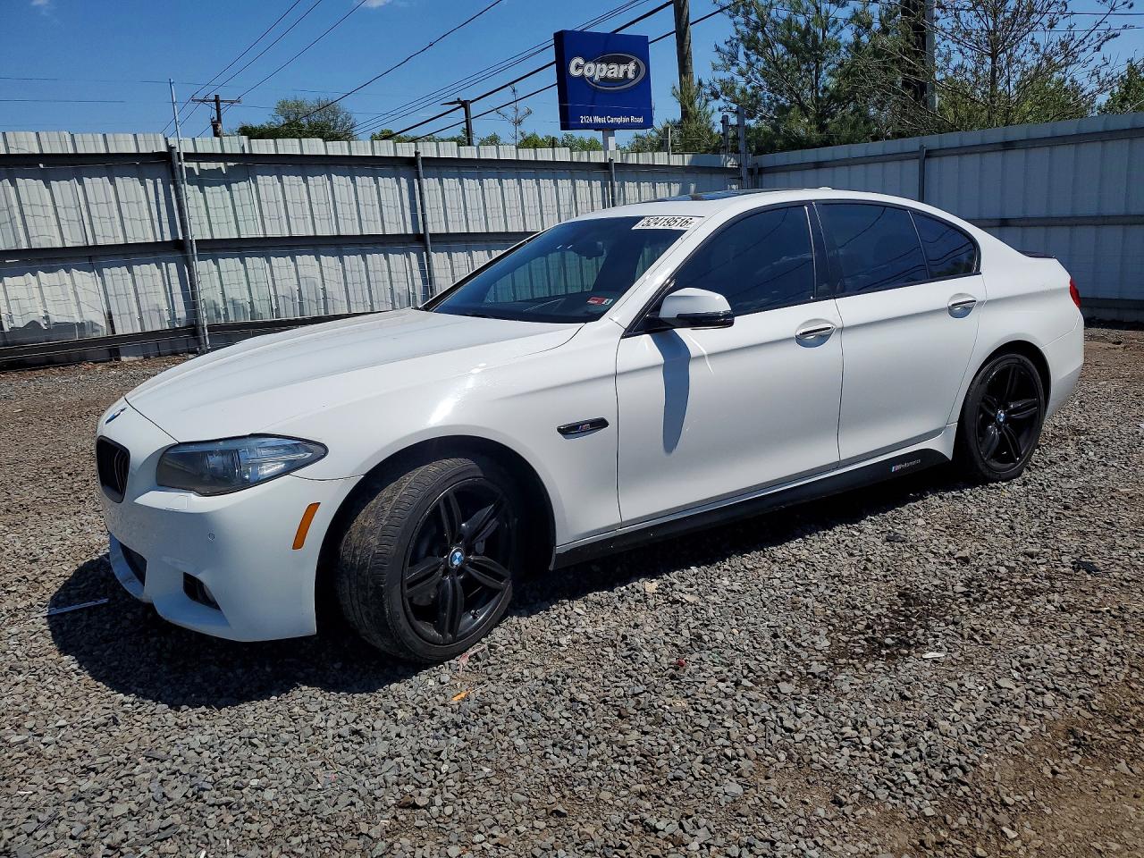2014 BMW 5 Series 535i, VIN WBA5B1C57ED475414 — Front end