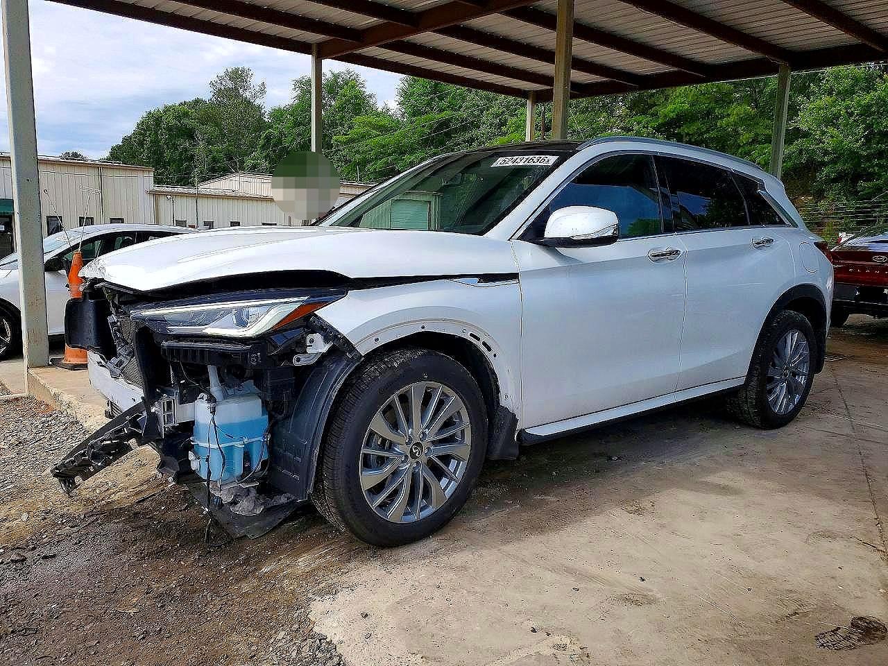 2023 Infiniti QX50 Luxe, VIN 3PCAJ5BB9PF114572 — Front end
