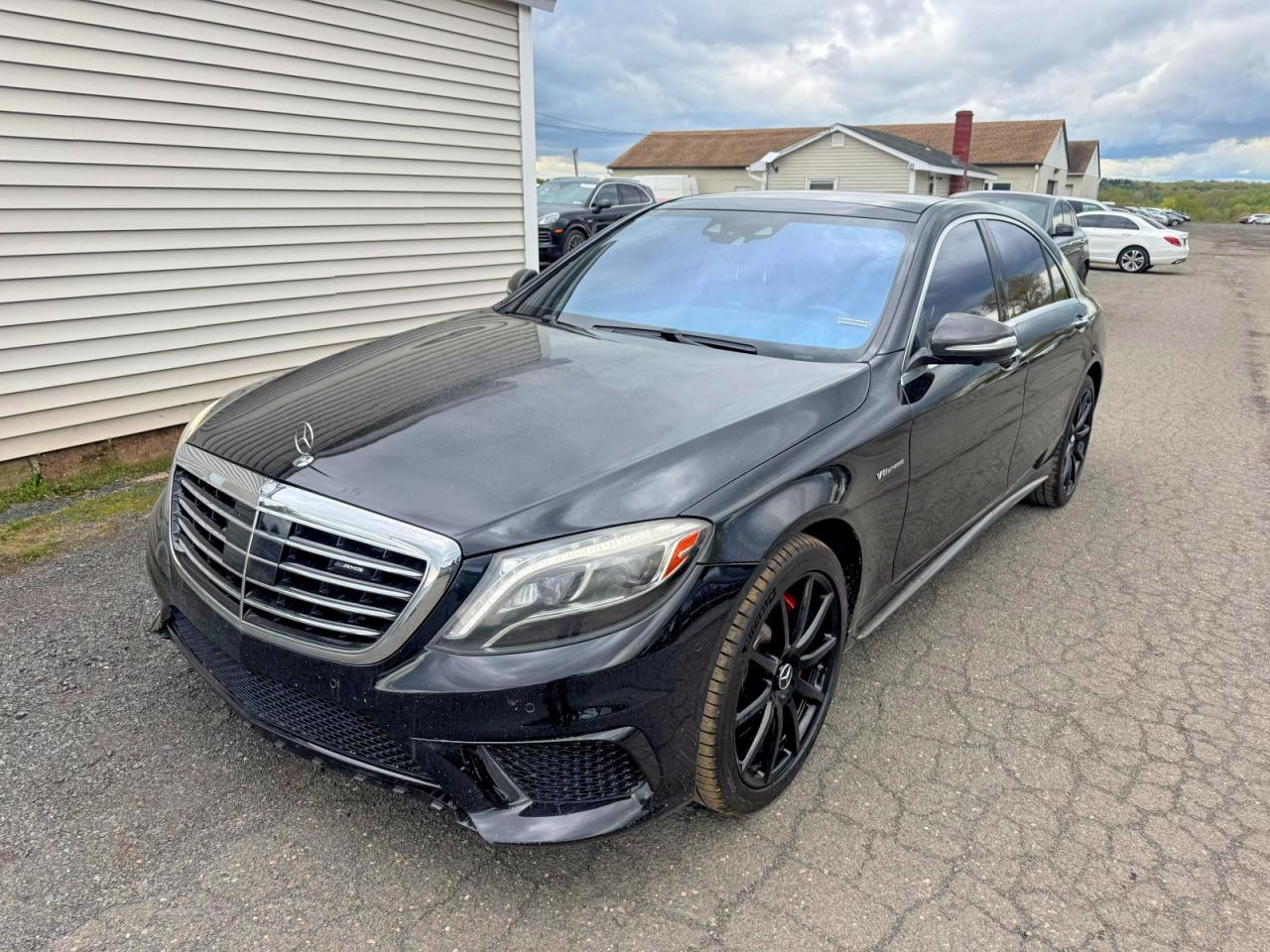 2017 Mercedes-Benz S 63 AMG, VIN WDDUG7JBXHA286408 — Minor dents and scratches