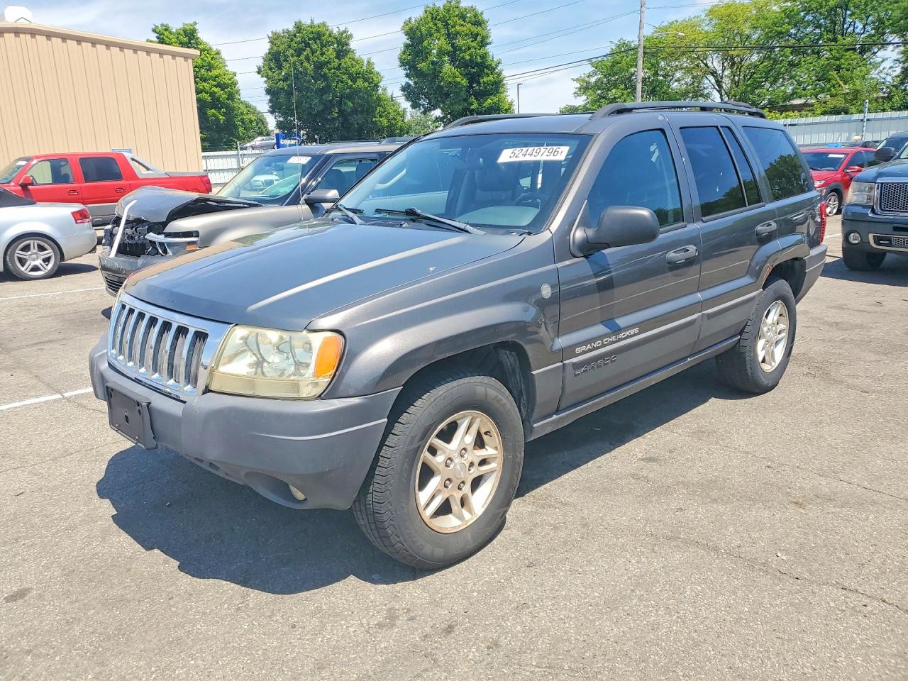 2004 Jeep Grand Cherokee Laredo, VIN 1J4GW48N14C399651 — Side