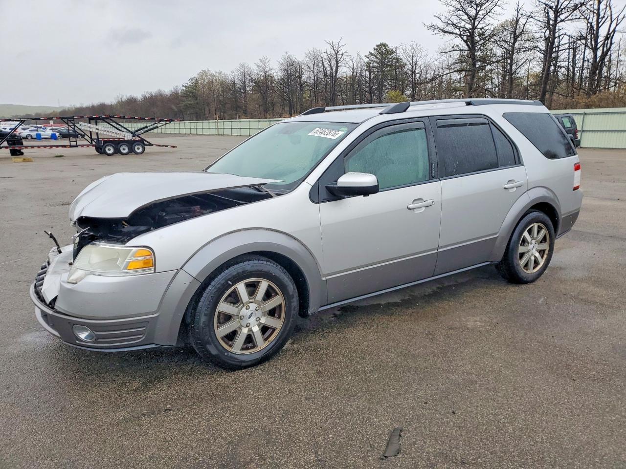 2009 Ford Taurus X SEL, VIN 1FMDK02W09GA01663 — Front end