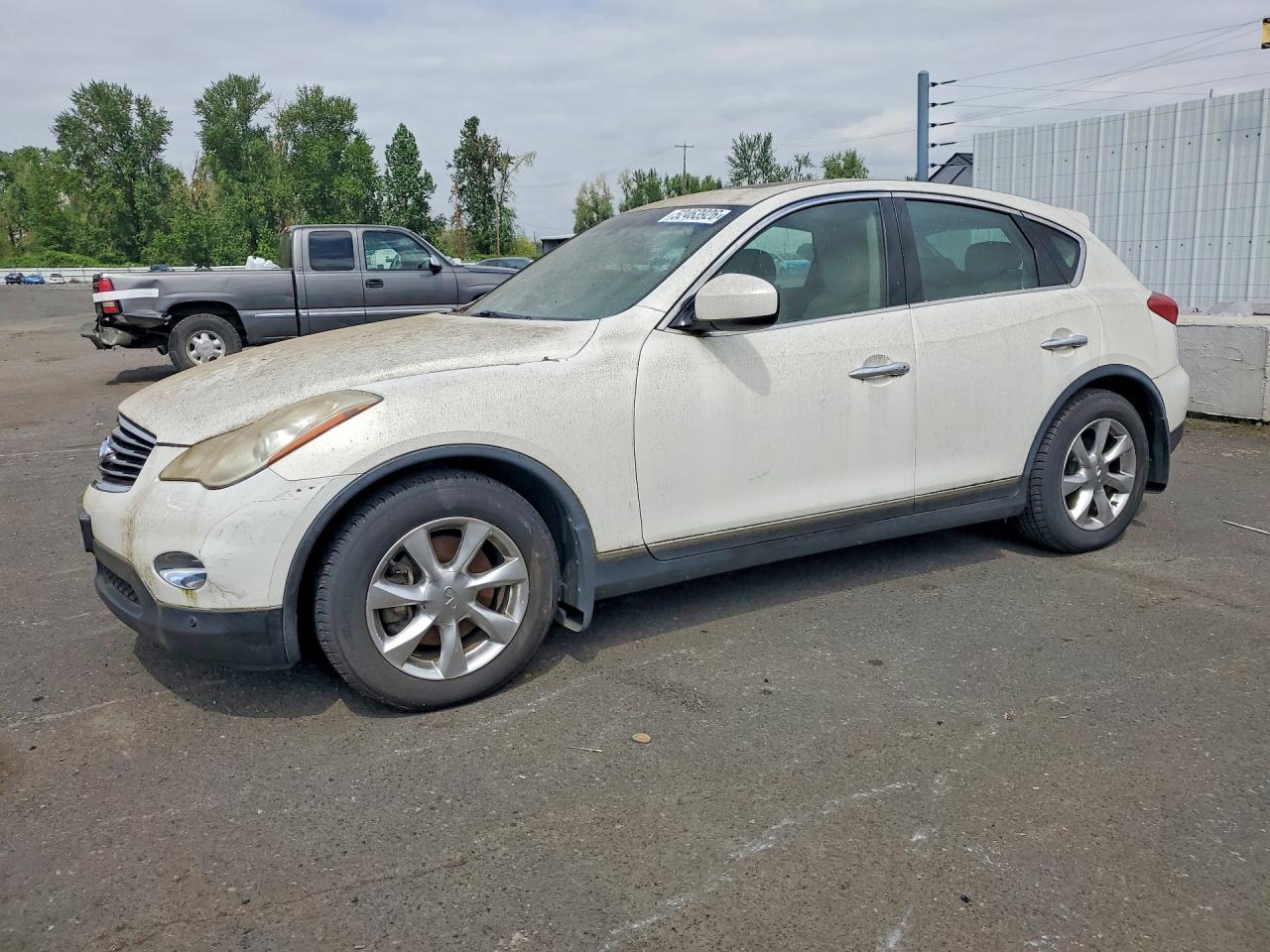 2008 Infiniti EX Journey, VIN JNKAJ09E18M301945 — Rear end