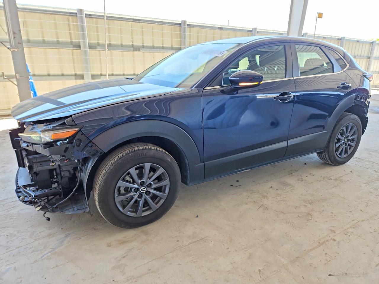 2024 Mazda CX-30 S, VIN 3MVDMBAM7RM644056 — Front end
