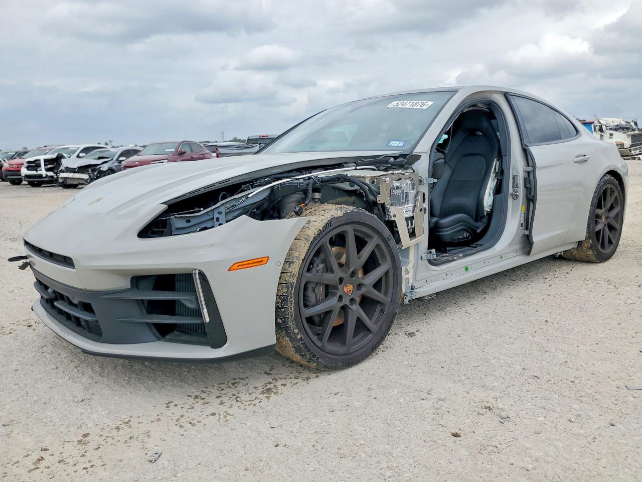 2025 Porsche Panamera, VIN WP0AA2YAXSL006870 — Side