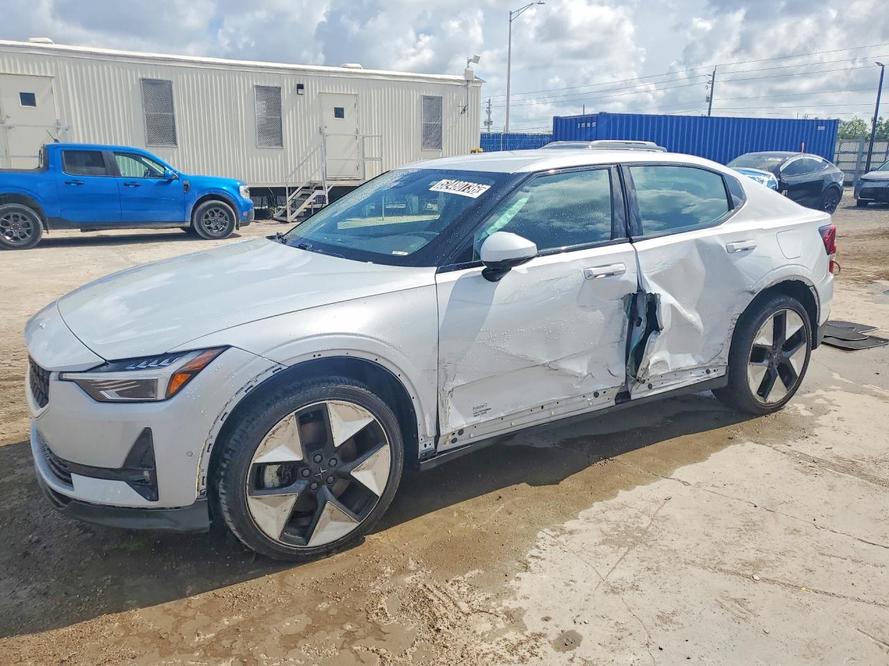 2023 Polestar 2, VIN YSMED3KA8PL133216 — Бок