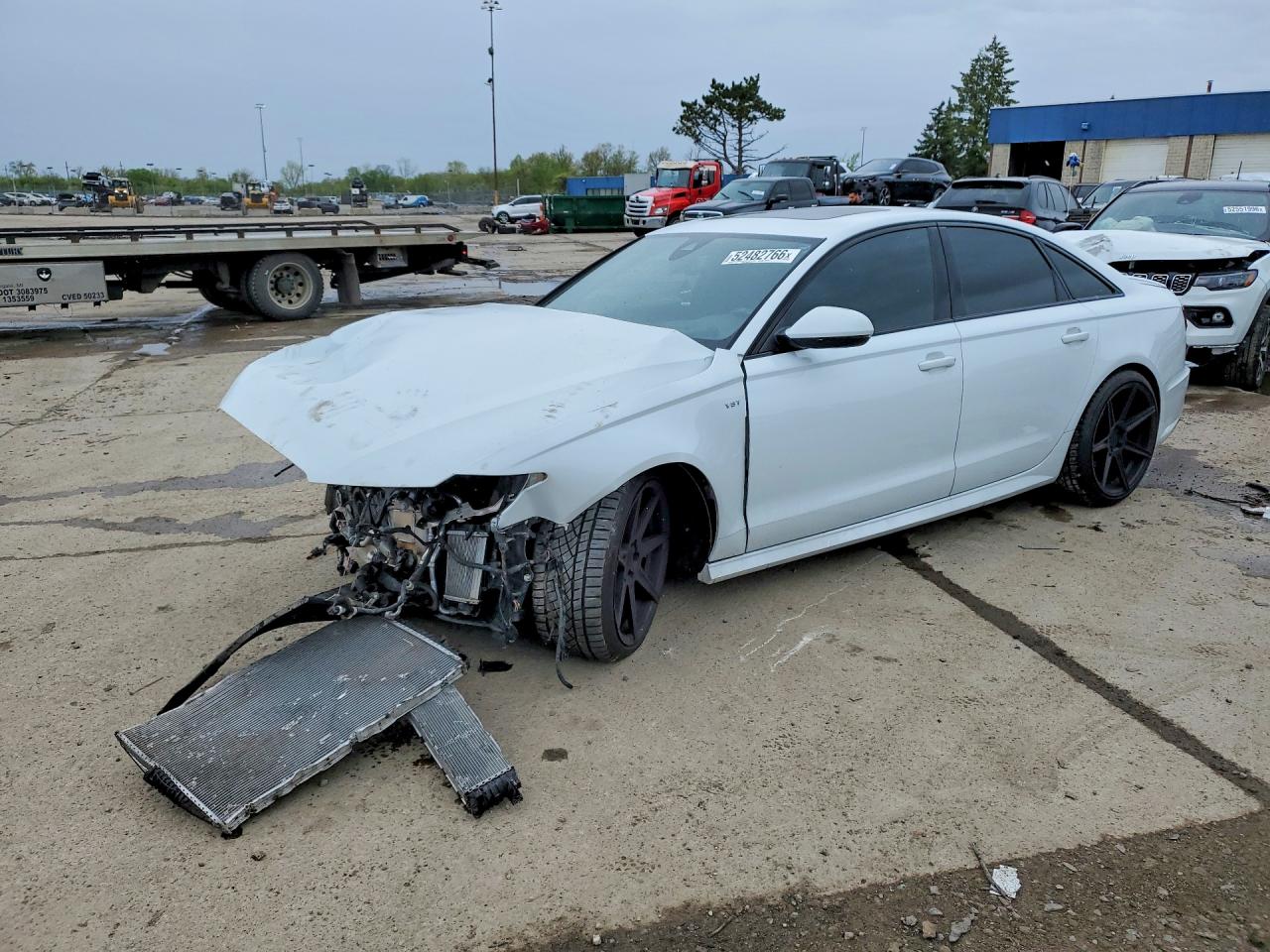2018 Audi S6 Prestige, VIN WAUHFAFC4JN008239 — Front end
