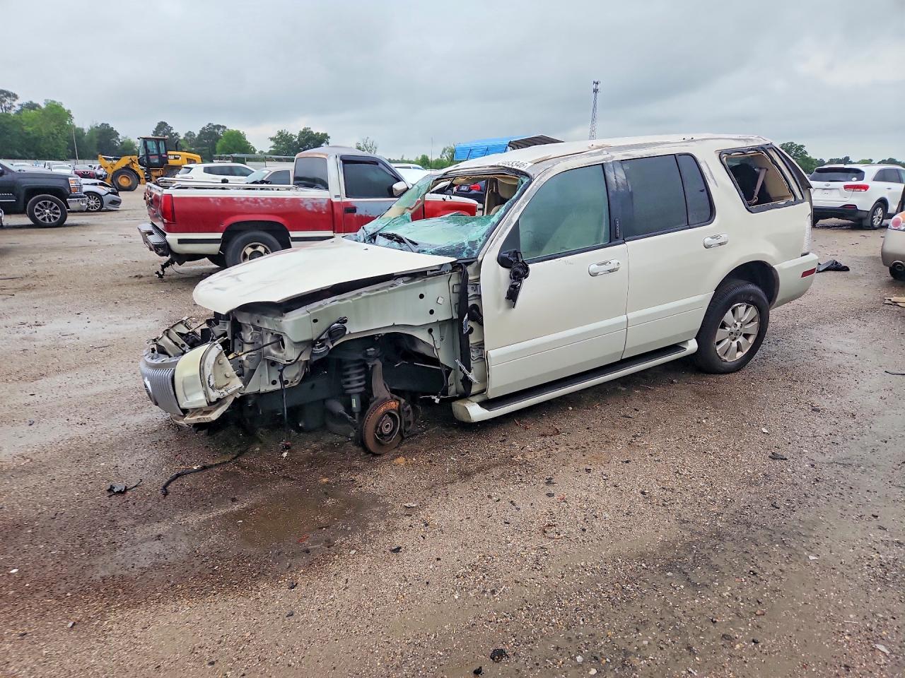 2006 Mercury Mountaineer Luxury, VIN 4M2EU37EX6UJ25855 — Rollover