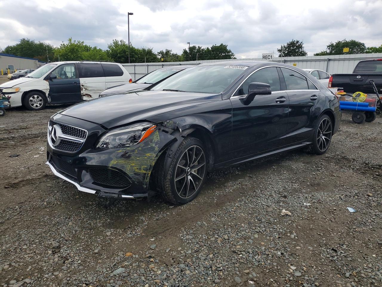 2015 Mercedes-Benz CLS 550, VIN WDDLJ7DB7FA153868 — Front end