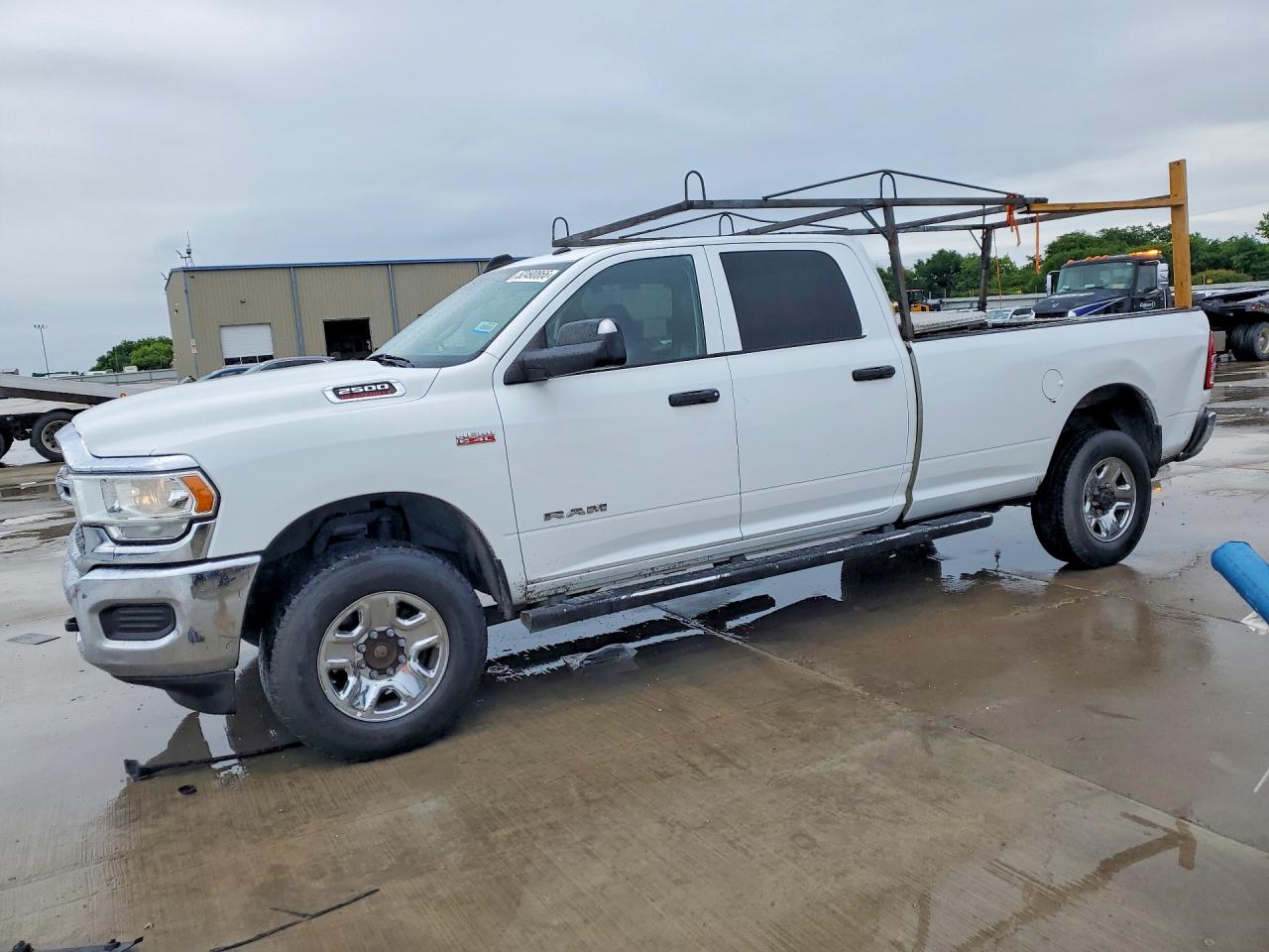 2019 Ram 2500 Tradesman, VIN 3C6UR5HJ6KG551475 — Rear end