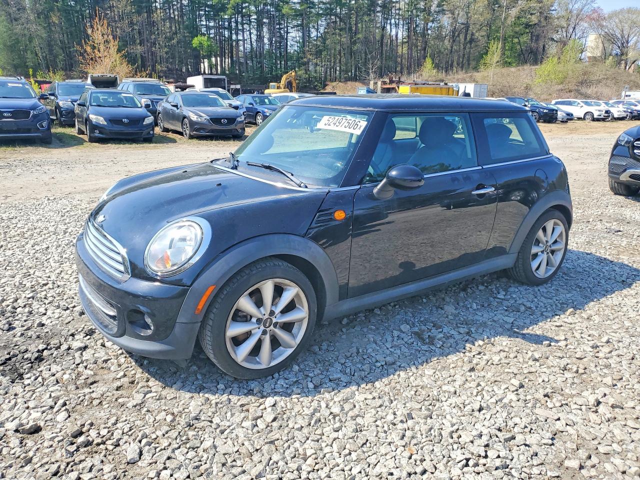 2013 MINI Hardtop, VIN WMWSU3C52DT372091 — Minor dents and scratches