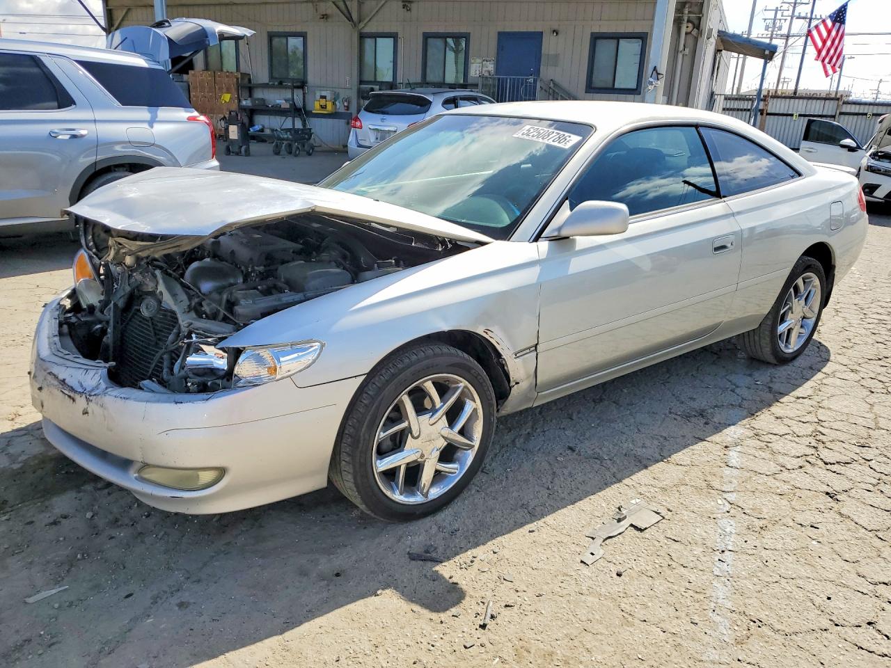 2003 Toyota Solara SE, VIN 2T1CE22P13C021745 — Front end