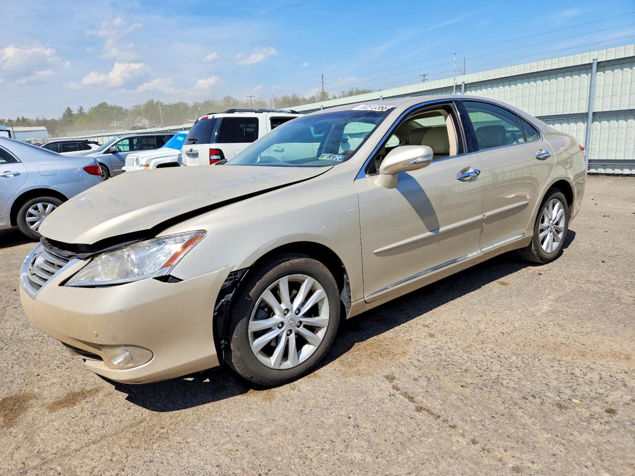 2012 Lexus ES 330, VIN JTHBK1EG3C2500269 — Front end