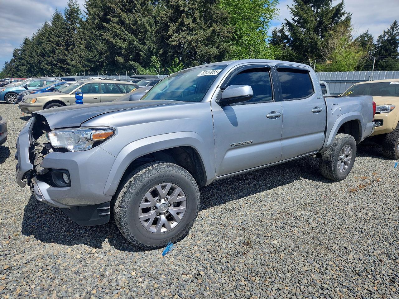 2019 Toyota Tacoma TRD Off Road, VIN 3TMCZ5AN3KM236572 — Front end