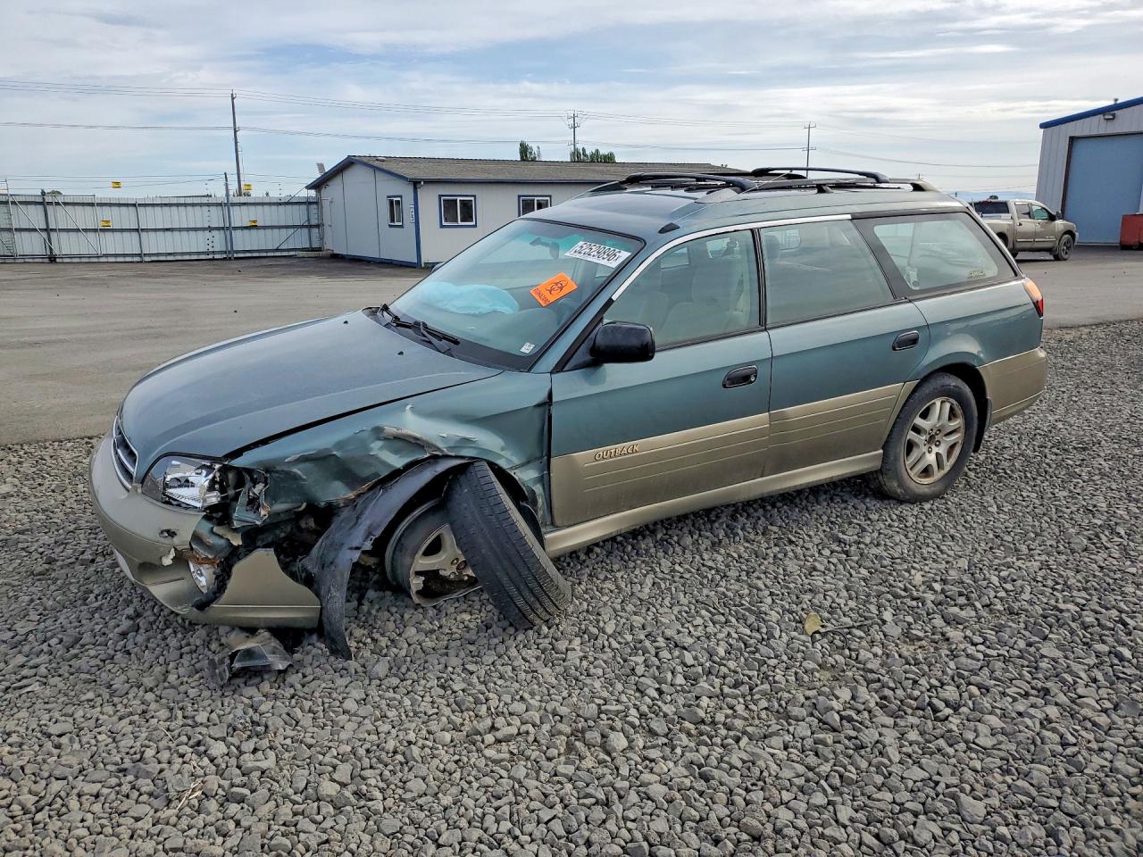 2000 Subaru Legacy Outback, VIN 4S3BH6652Y7656324 — Front end