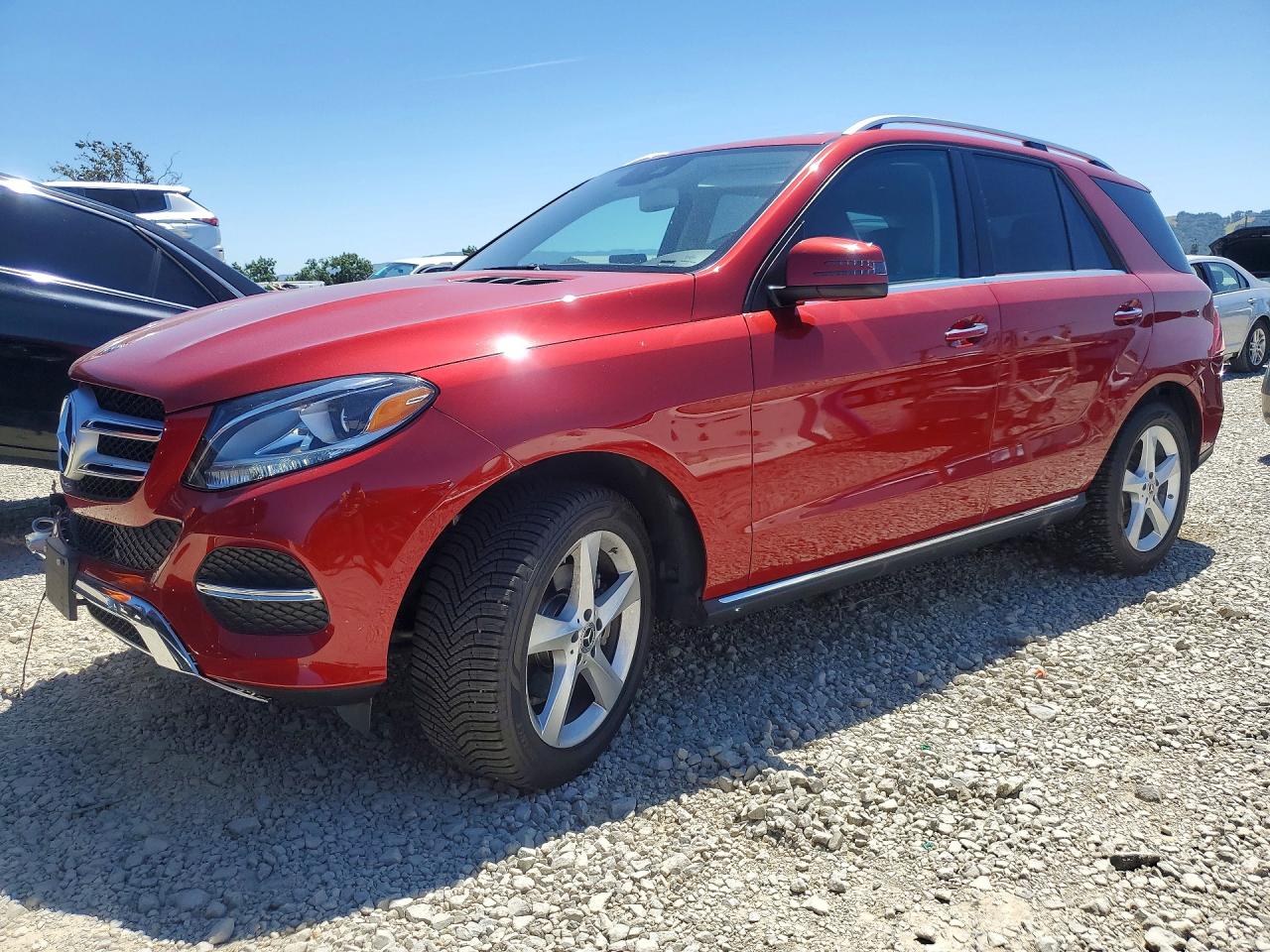 2018 Mercedes-Benz GLE 350, VIN 4JGDA5HB2JB182433 — Front end