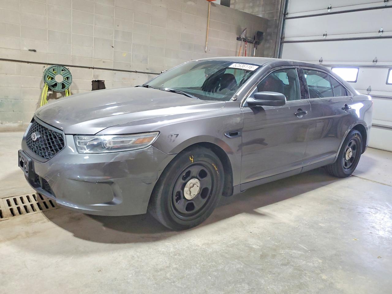 2013 Ford Police Interceptor, VIN 1FAHP2M88DG158115 — Front end
