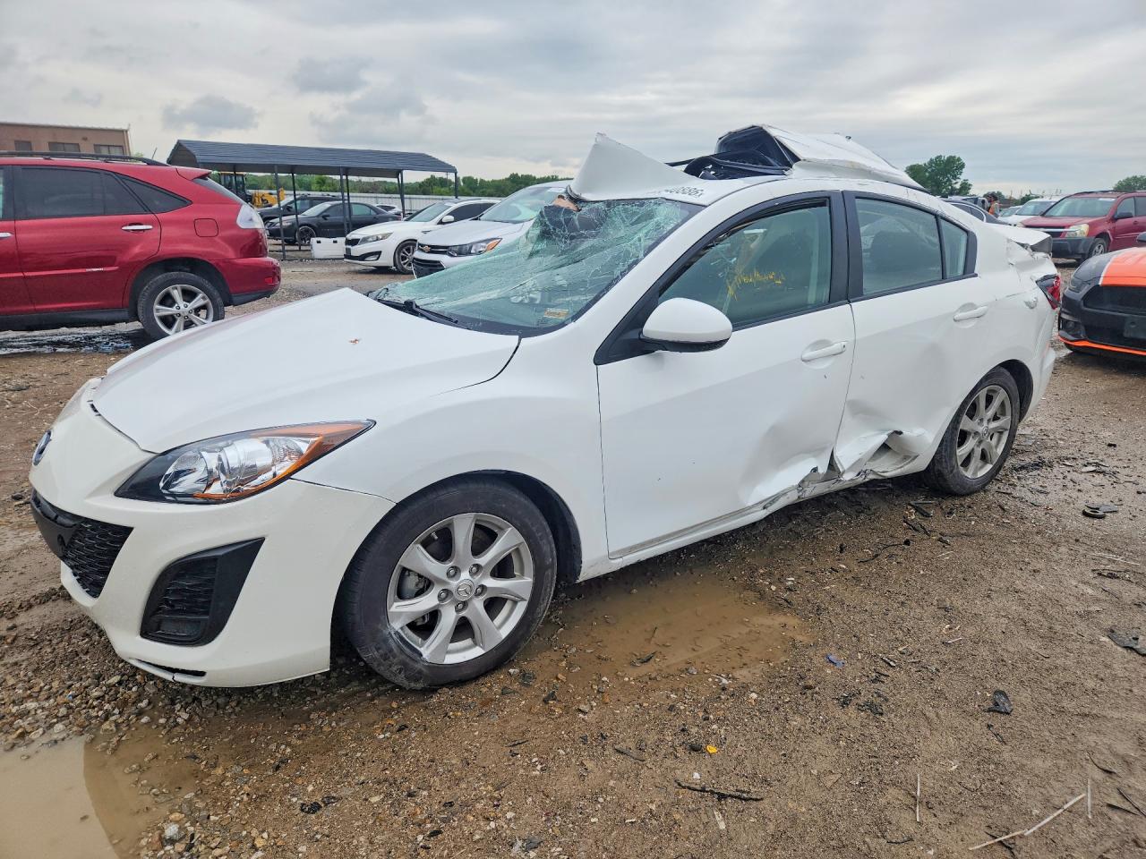 2011 Mazda 3 i Touring, VIN JM1BL1VF9B1479079 — Rollover