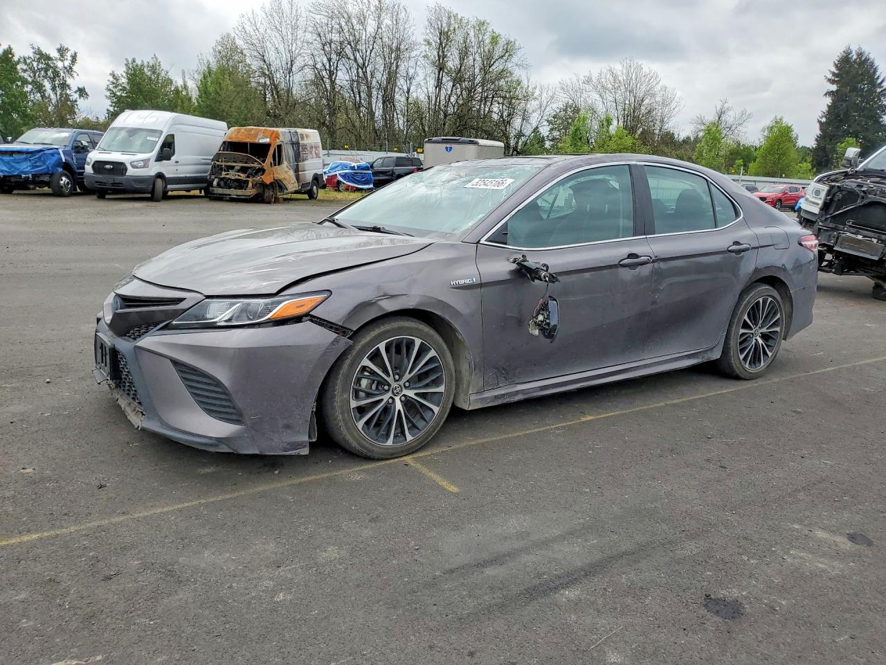2020 Toyota Camry Hybrid SE, VIN 4T1J31AK4LU534368 — Ранее повреждён