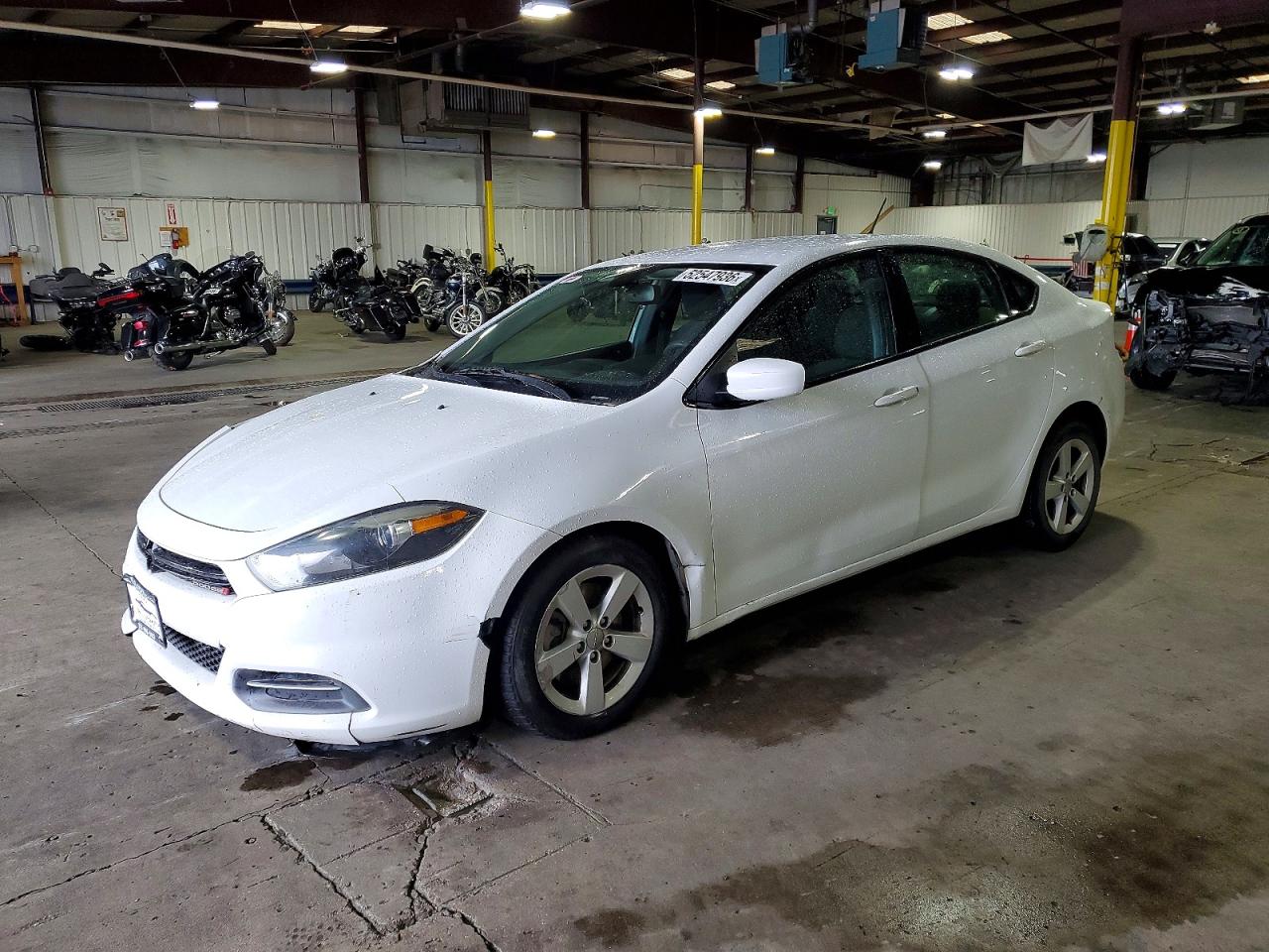 2015 Dodge Dart SXT, VIN 1C3CDFBB0FD406501 — Side